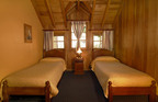 Cabana 2 dormitorios (2 niveles) 4 pasajeros en Hotel | Tte. Ramayon 845, San Martín de los Andes, Neuquén Province, Argentina