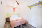 Private Room with Shared Bathroom at Hotel | Manuel Antonio, Provincia de Puntarenas, Quepos, Costa Rica
